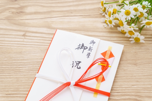 新築祝いのお返しの相場